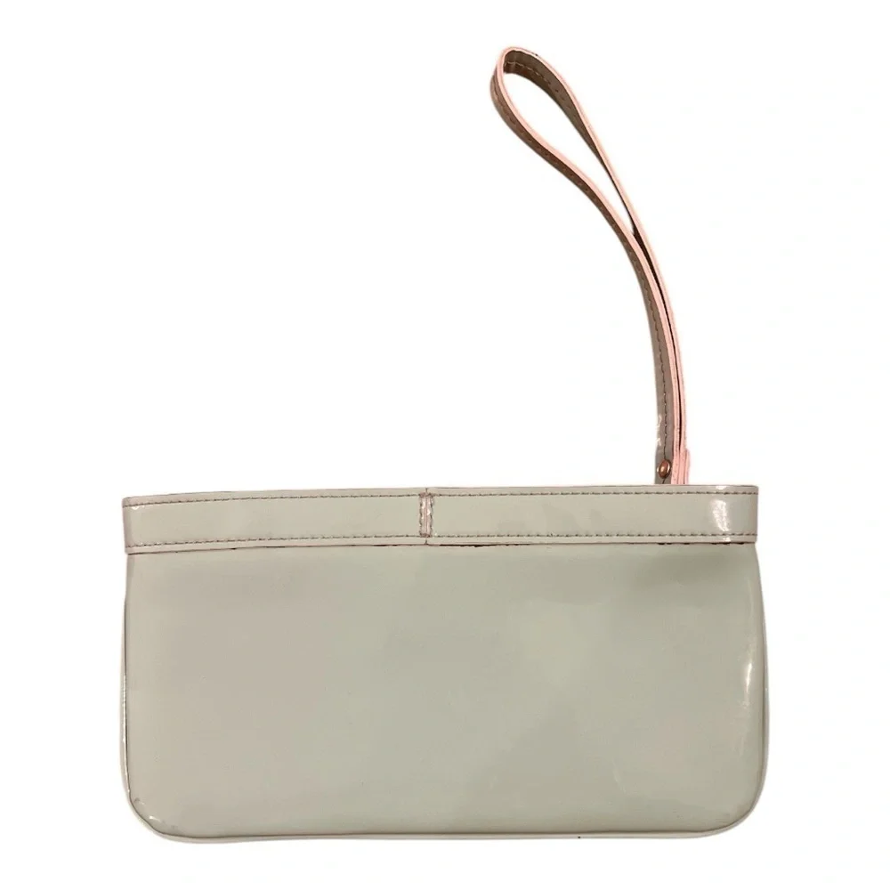 KATE SPADE ♠️ Elegant Wristlet